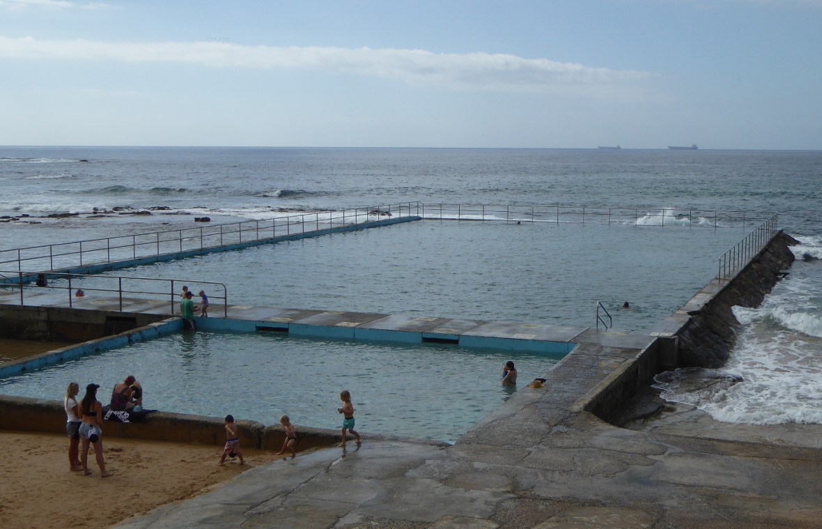 Ocean pool at Bulli
